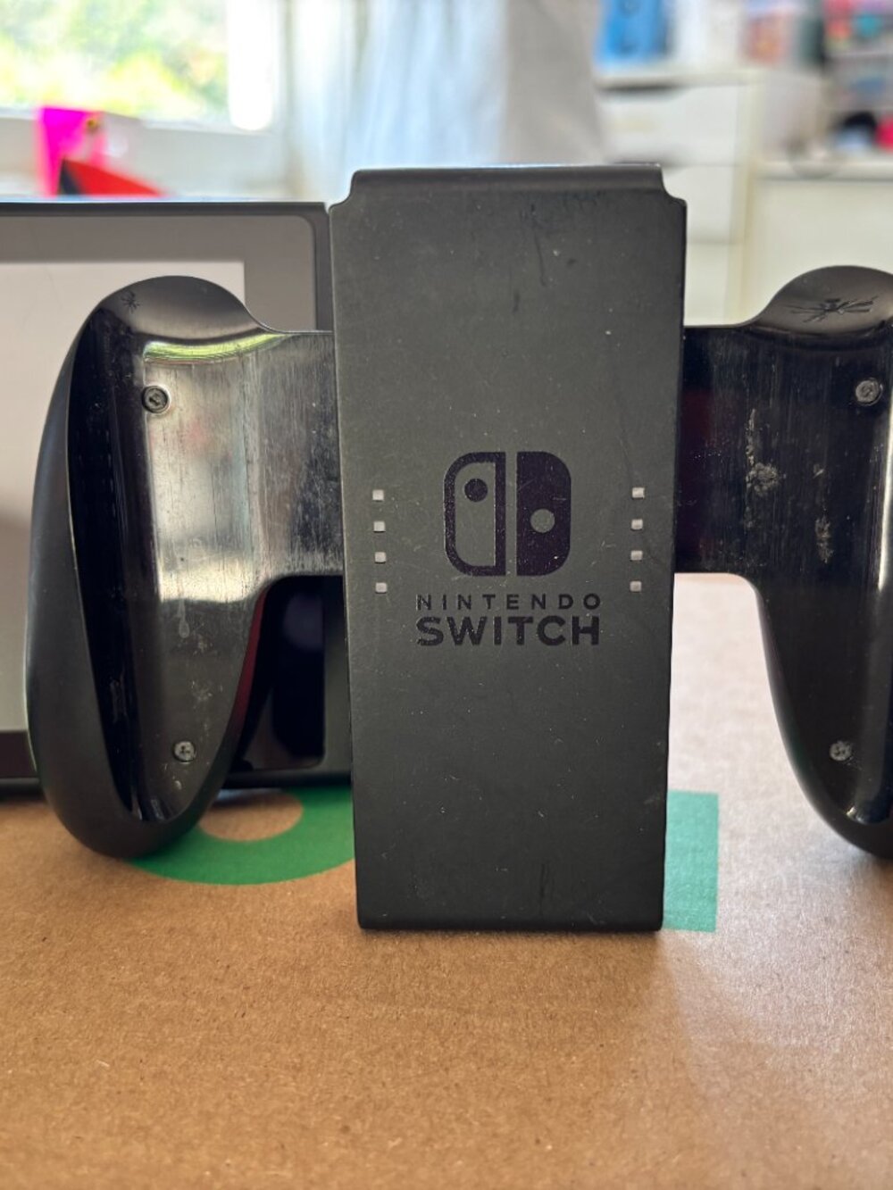 Gently Used Nintendo Switch 1 - Picture 7 of 9